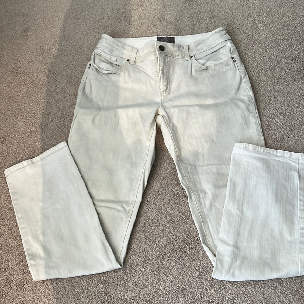 Chicos- woman’s So Slimming denim pants